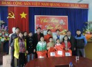 Chi đòan Thanh niên Sở VHTTDL tặng quà tại Trung tâm Công tác Xã hội Bắc Giang
